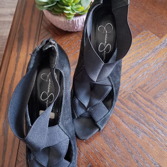 Jessica Simpson Black Heel 8.5 - Picture 4 of 7